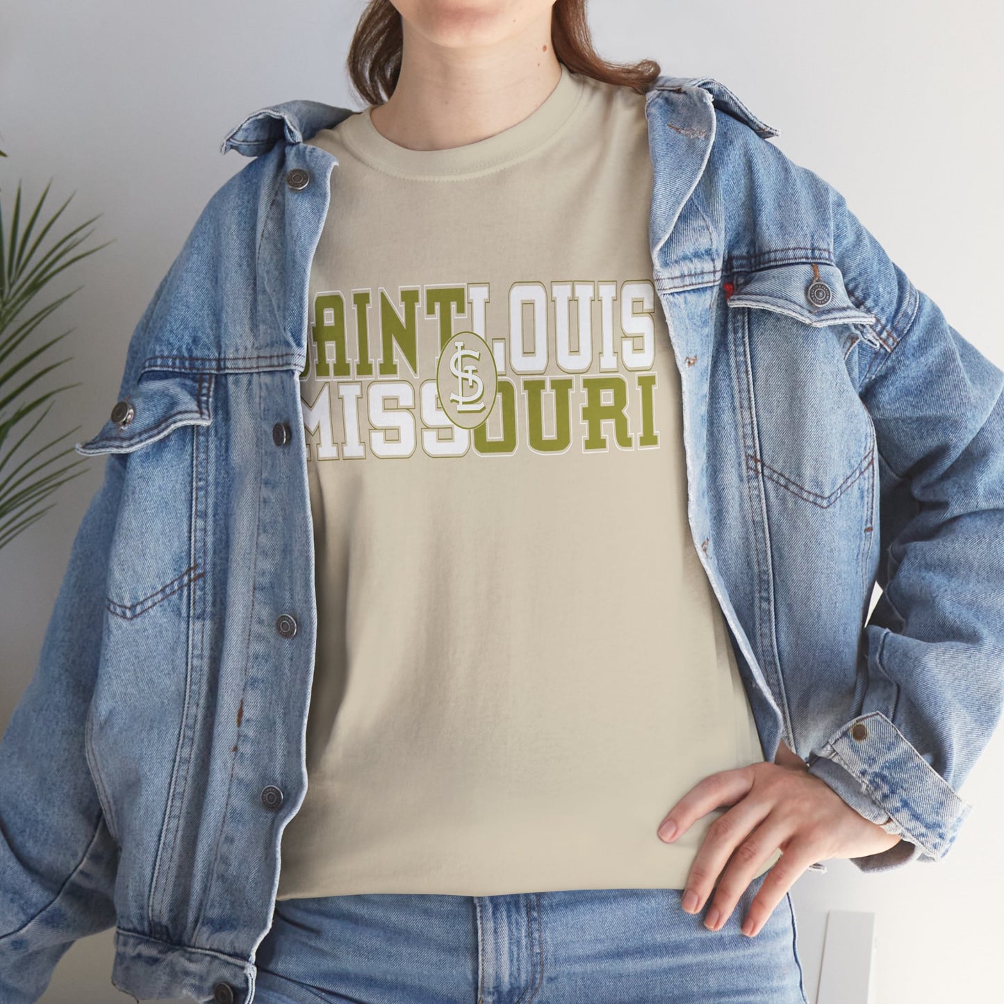 St Louis Missouri Gold & White Unisex Tee