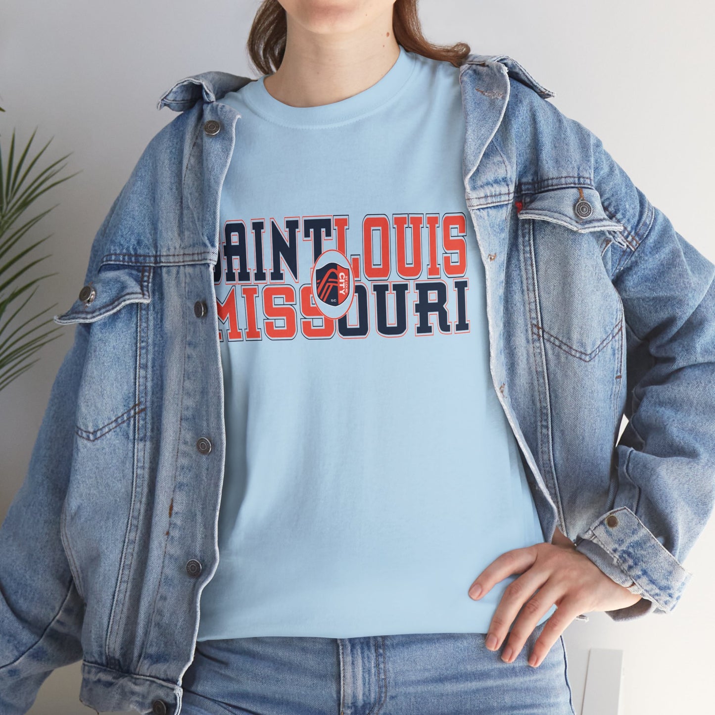 Saint Louis Missouri Tee in Blue and Red Font