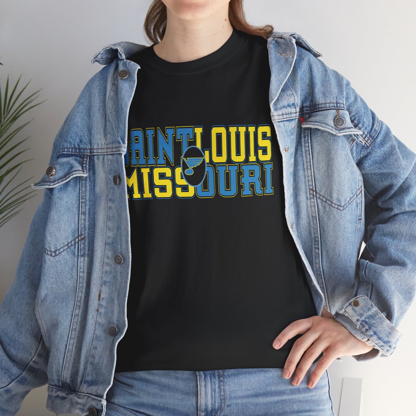 Saint Louis Missouri Tee in Blue & Gold Font