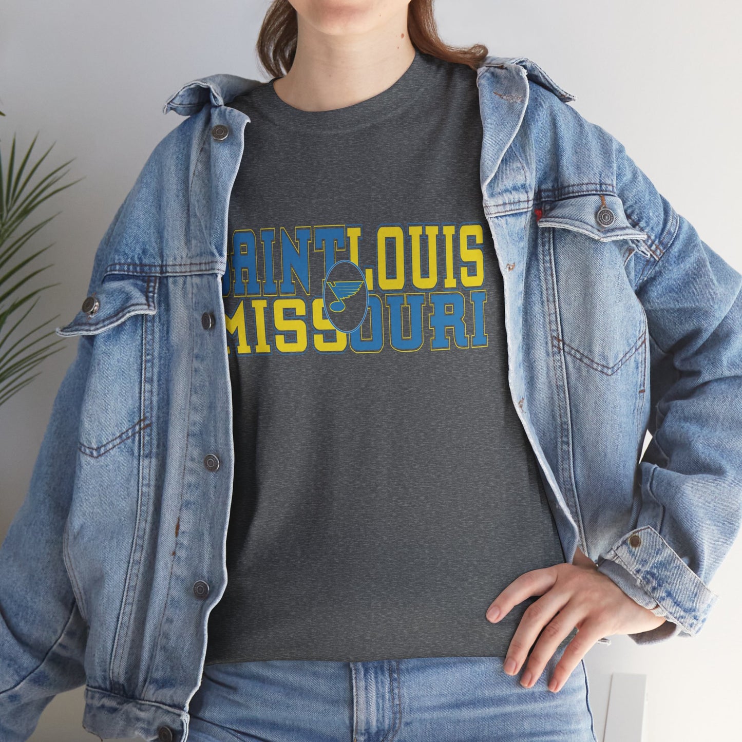 Saint Louis Missouri Tee in Blue & Gold Font