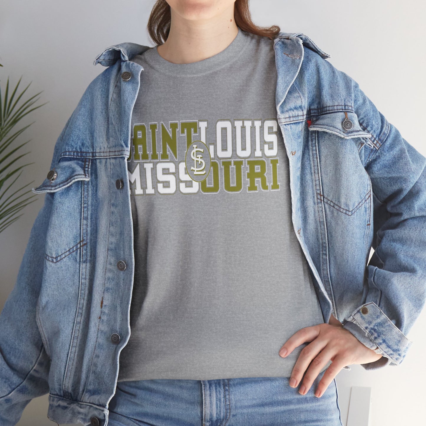 St Louis Missouri Gold & White Unisex Tee