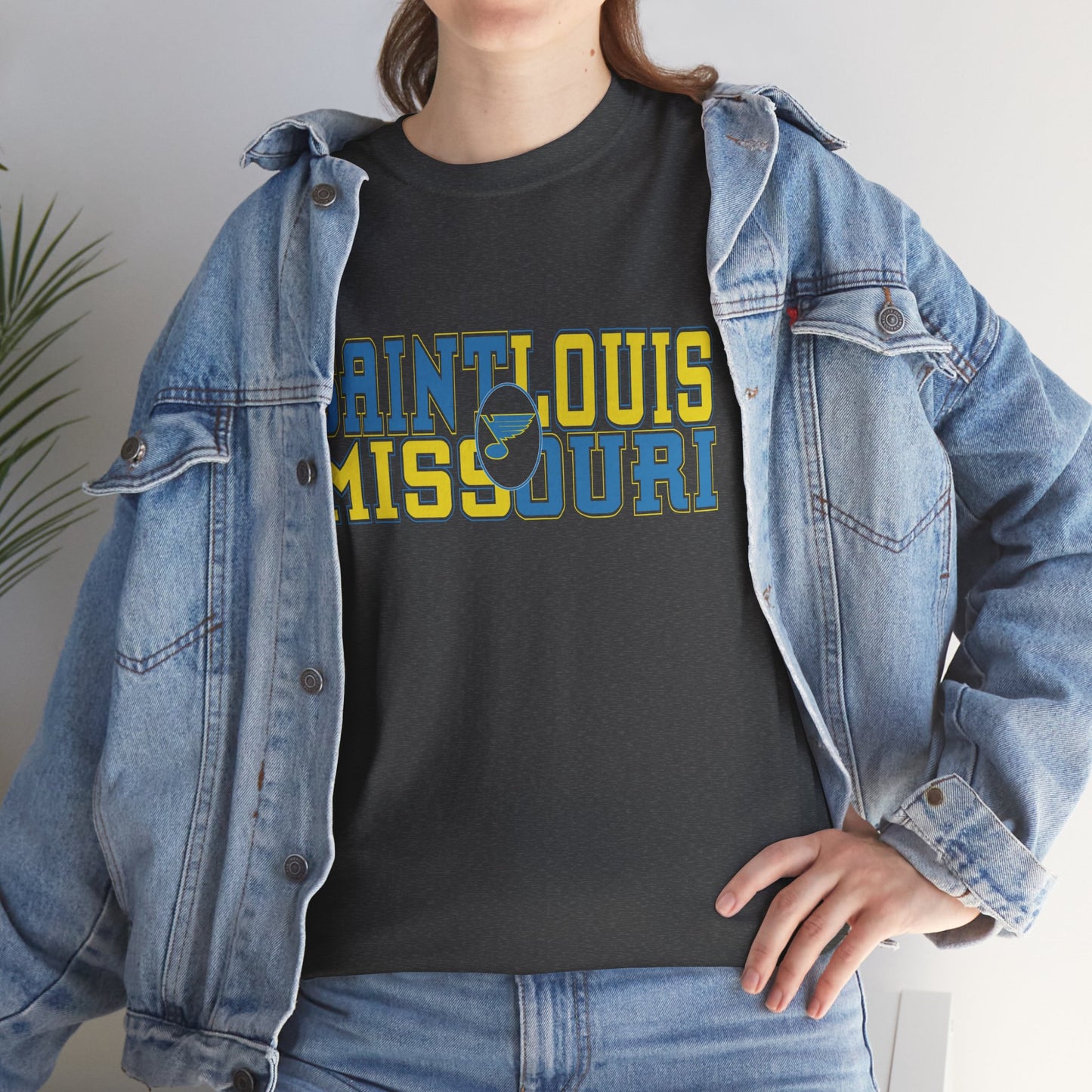 Saint Louis Missouri Tee in Blue & Gold Font