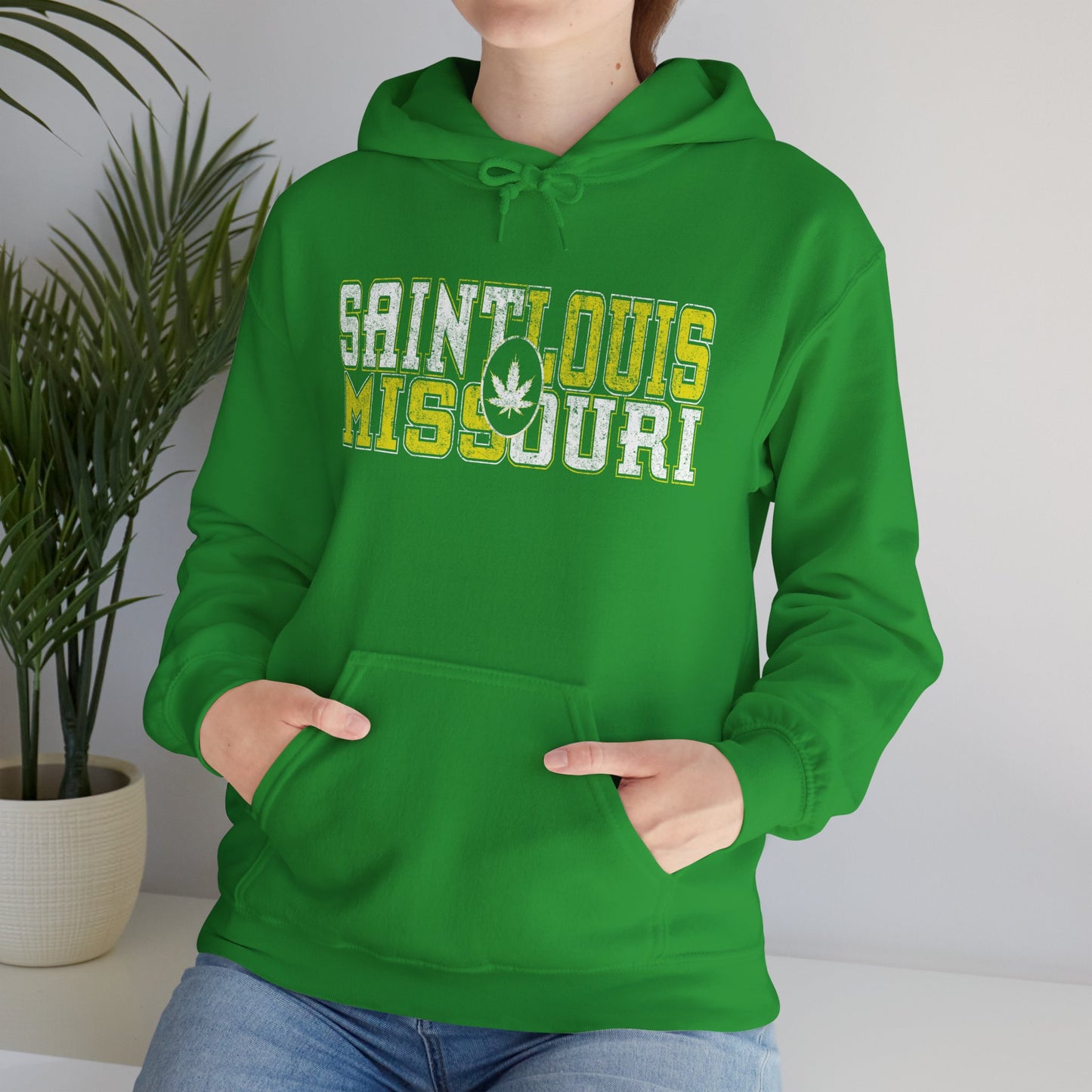 Saint Louis Missouri Hoodie – Retro Collegiate Design with Leaf Emblem