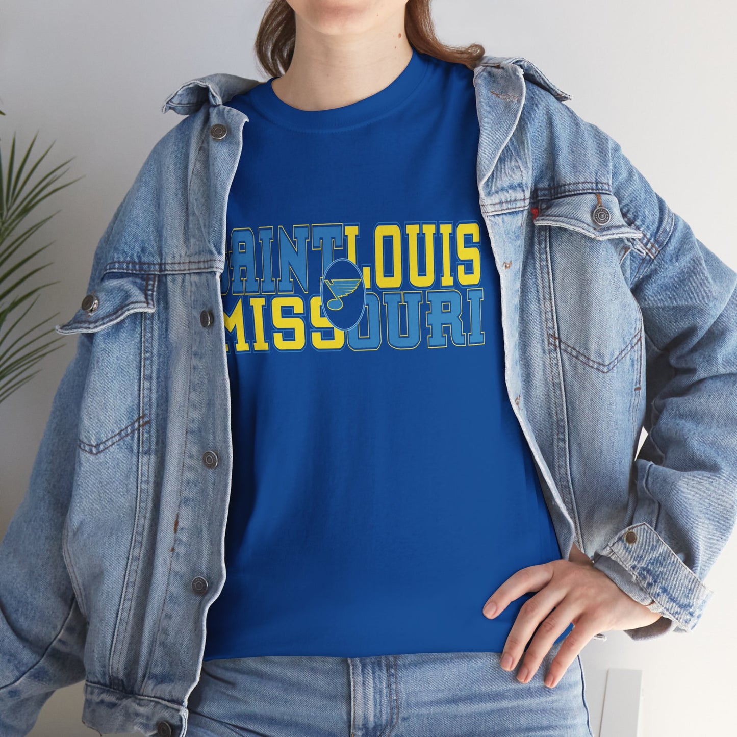 Saint Louis Missouri Tee in Blue & Gold Font