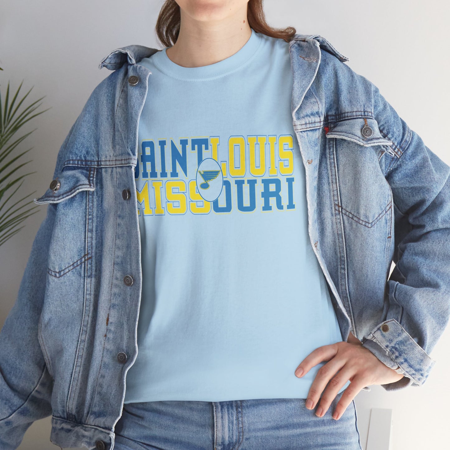 Saint Louis Missouri Tee in Blue & Gold Font