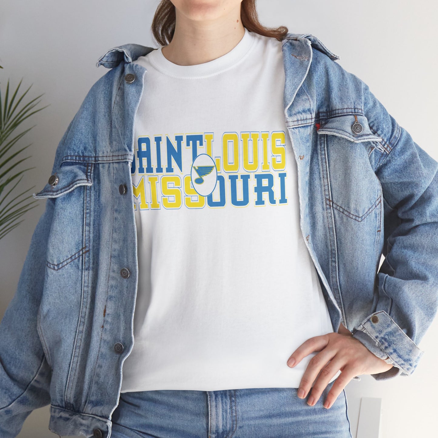 Saint Louis Missouri Tee in Blue & Gold Font
