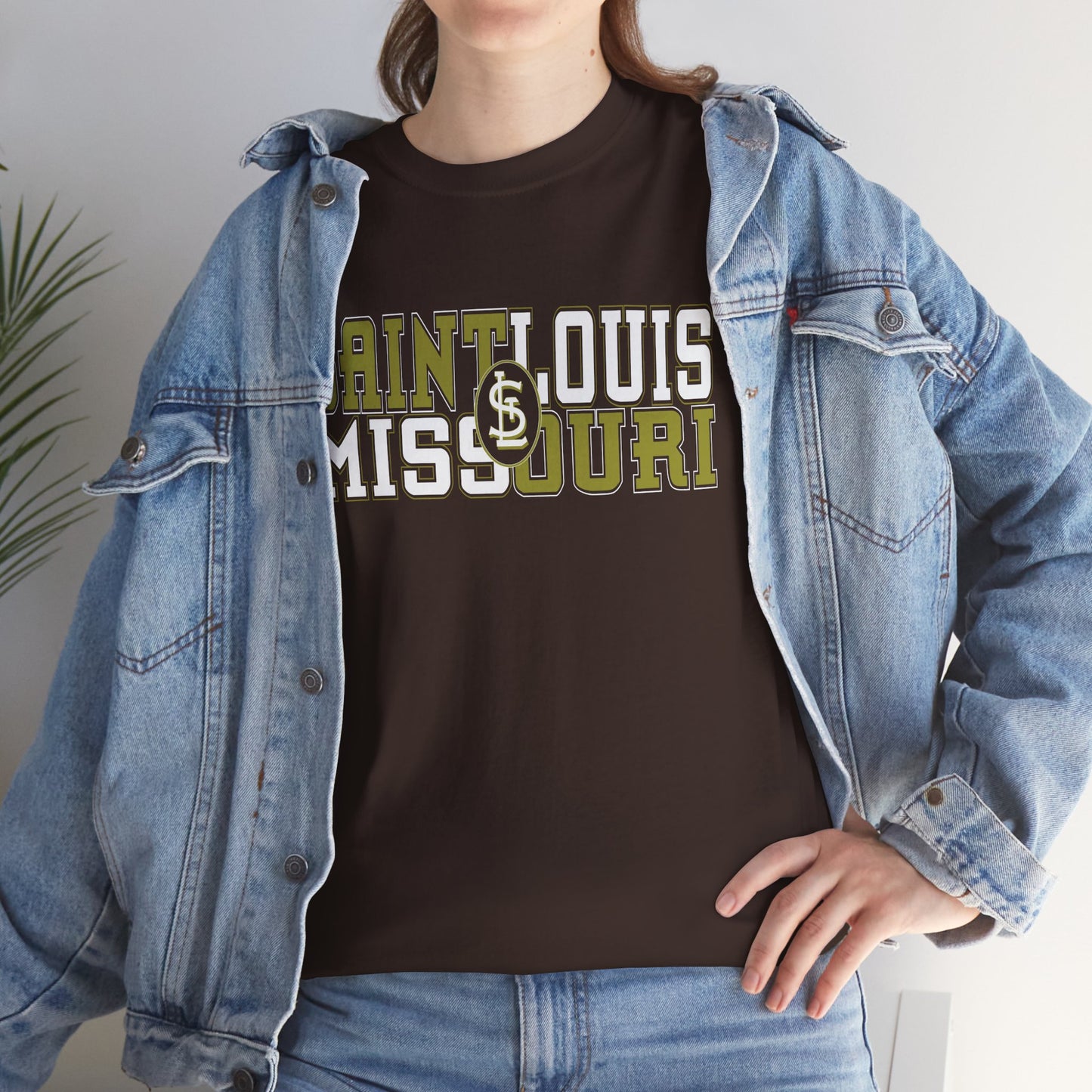 St Louis Missouri Gold & White Unisex Tee