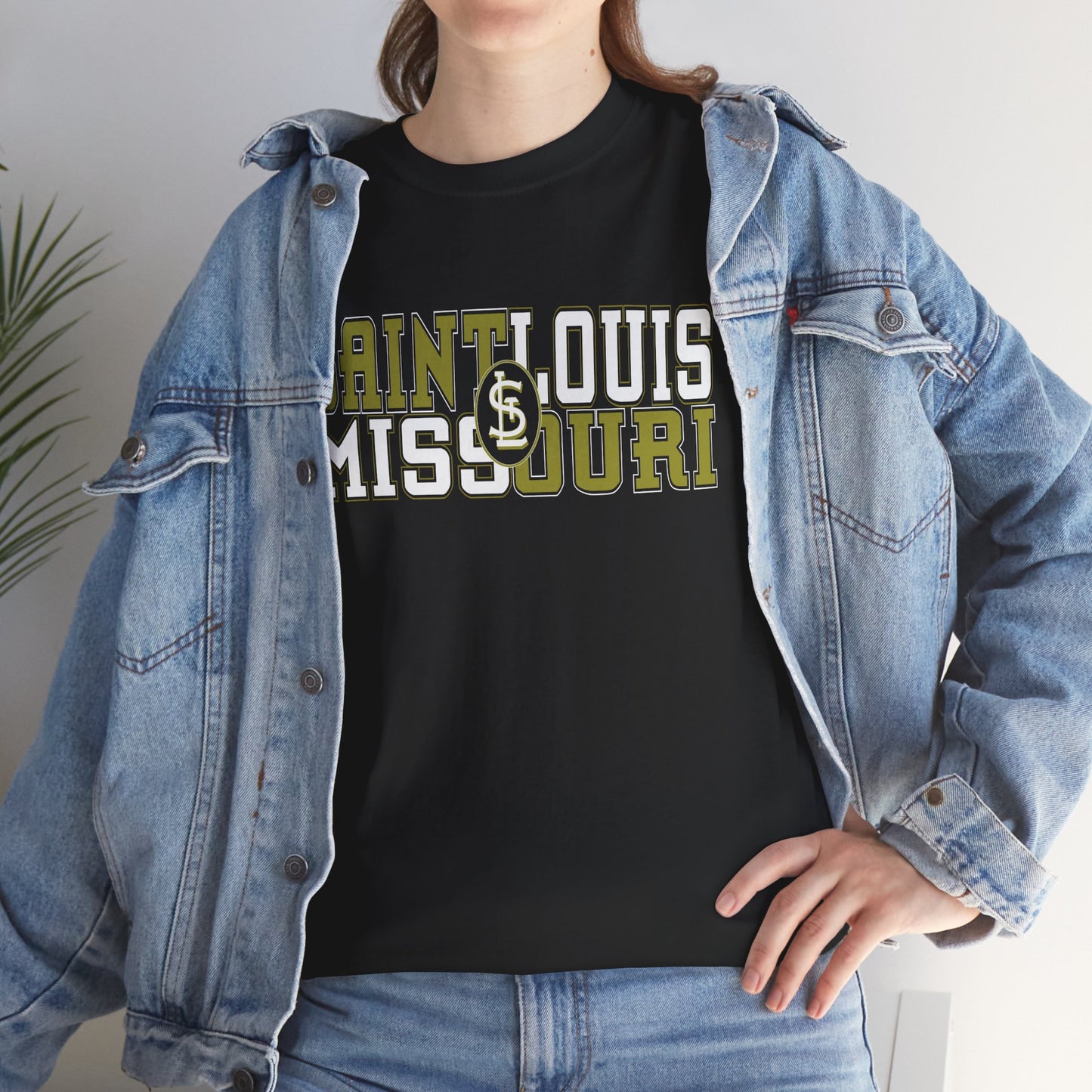 St Louis Missouri Gold & White Unisex Tee
